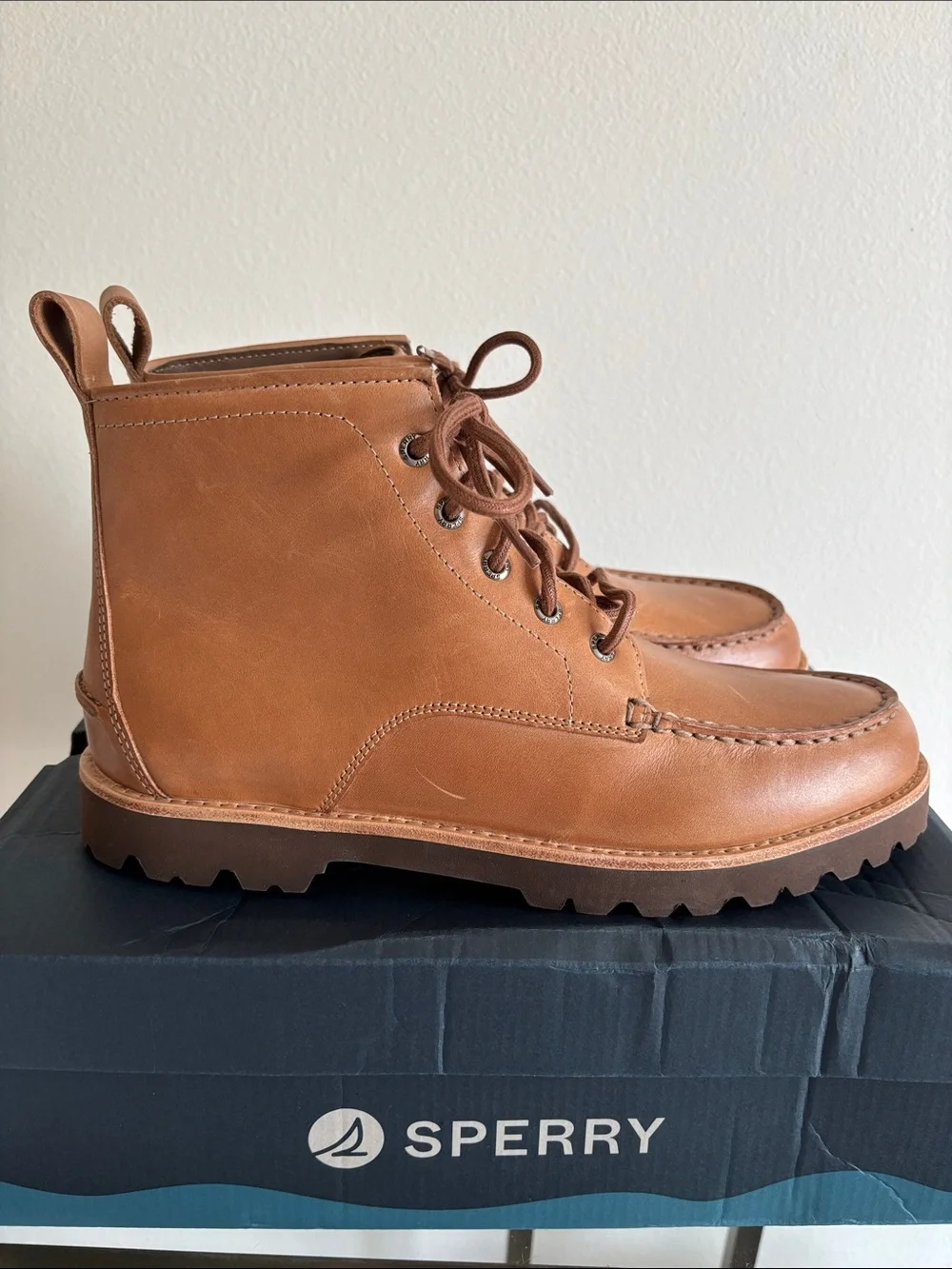 NIB Sperry Leather Newton Heritage Chukka Boots Brown Tan men’s Size 10.5